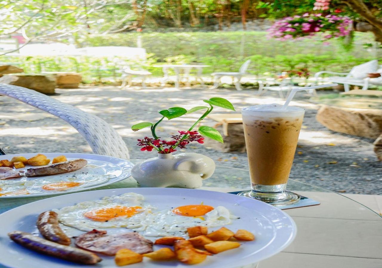 Banyan House Samui Bed And Breakfast (Adults Only) Praia Chaweng Exterior foto